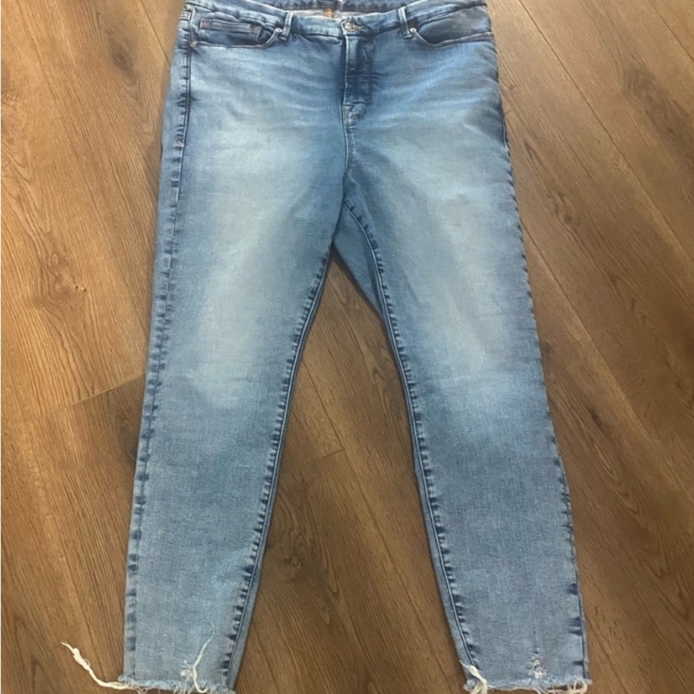 Good American Skinny High Rise Light Blue Denim Jeans Size 18